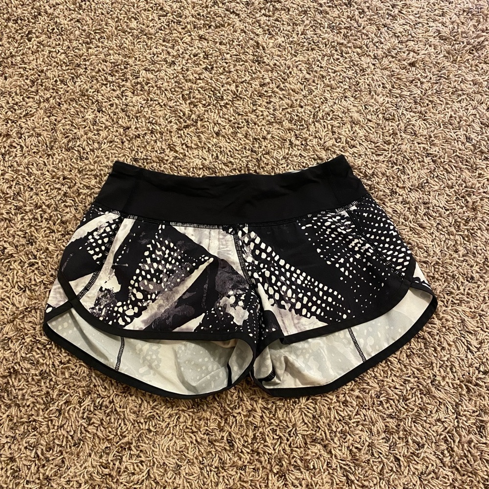 Lululemon speed up shorts!